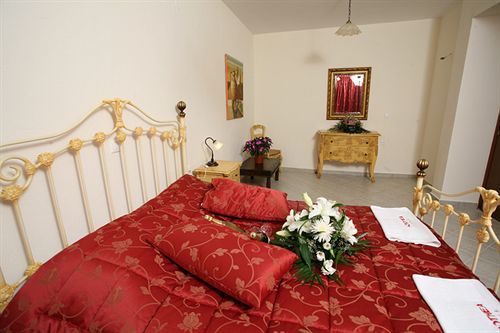 Acrothea Hotel 파르가 외부 사진